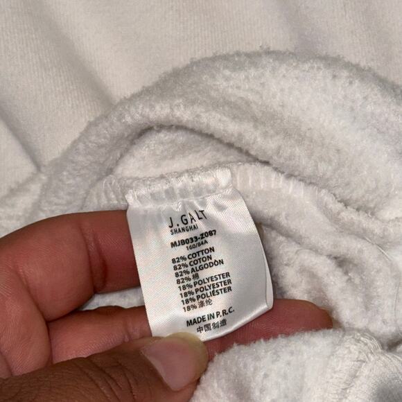 John Galt Brandy Melville Erica New York White Crewneck Sweater Size Large - Picture 8 of 10